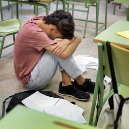 Harcèlement, isolement & mal-être